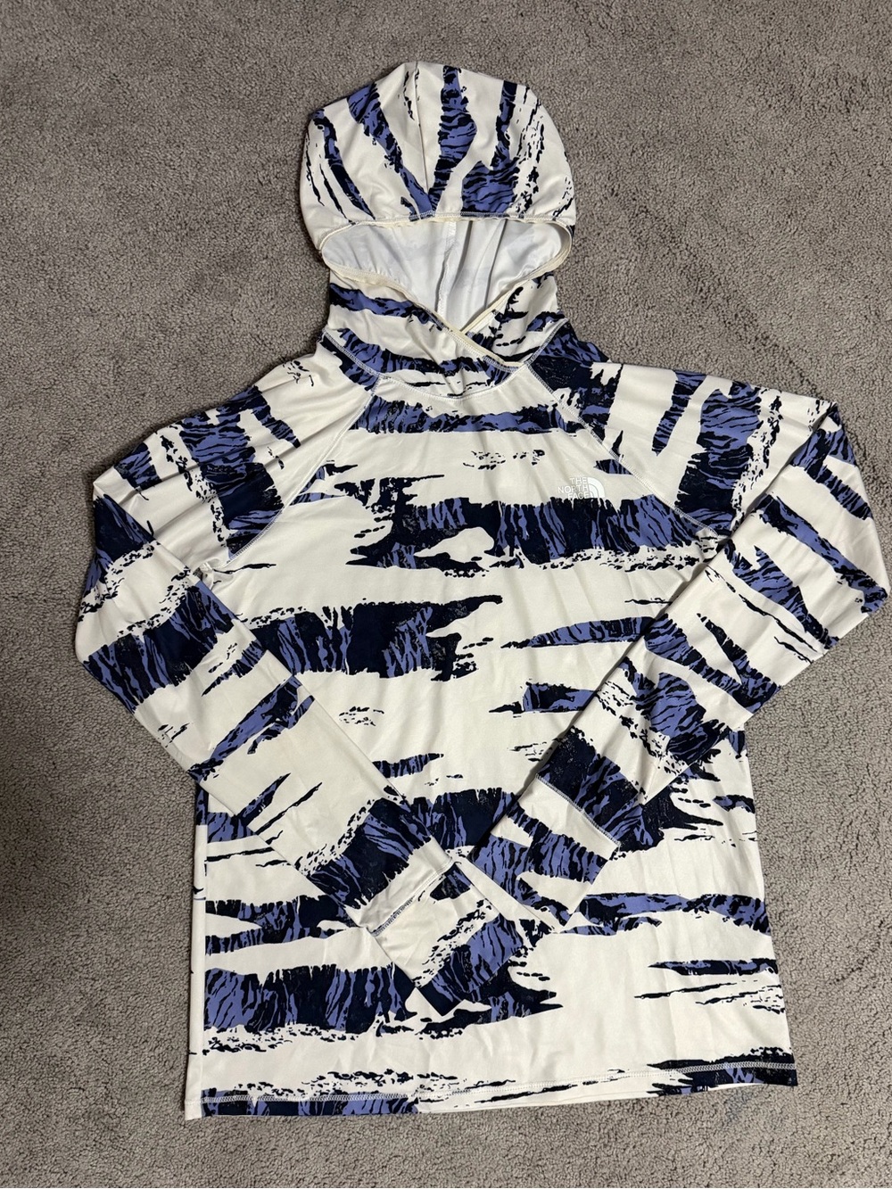 The North Face White & Navy Patterned Hooded Long-Sleeve Top